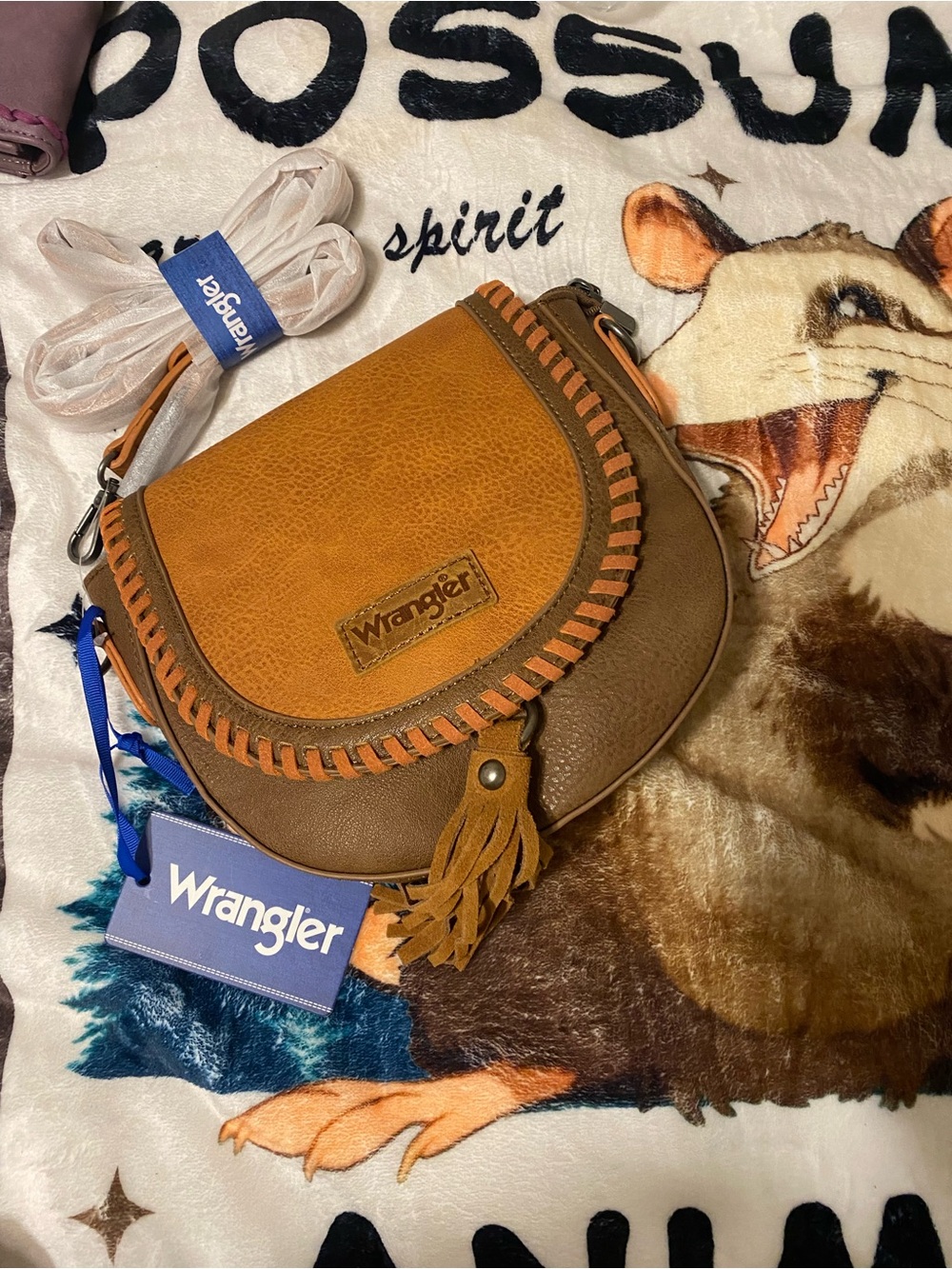Wrangler Crossbody bag - Picture 3 of 4